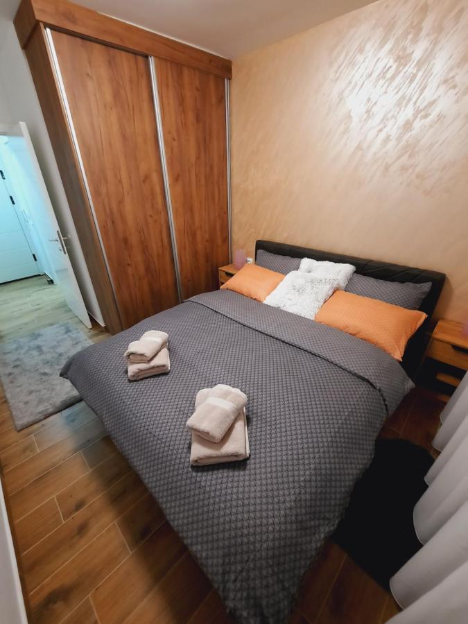 Apartman Kristal 스렘스카 미트로비차 외부 사진