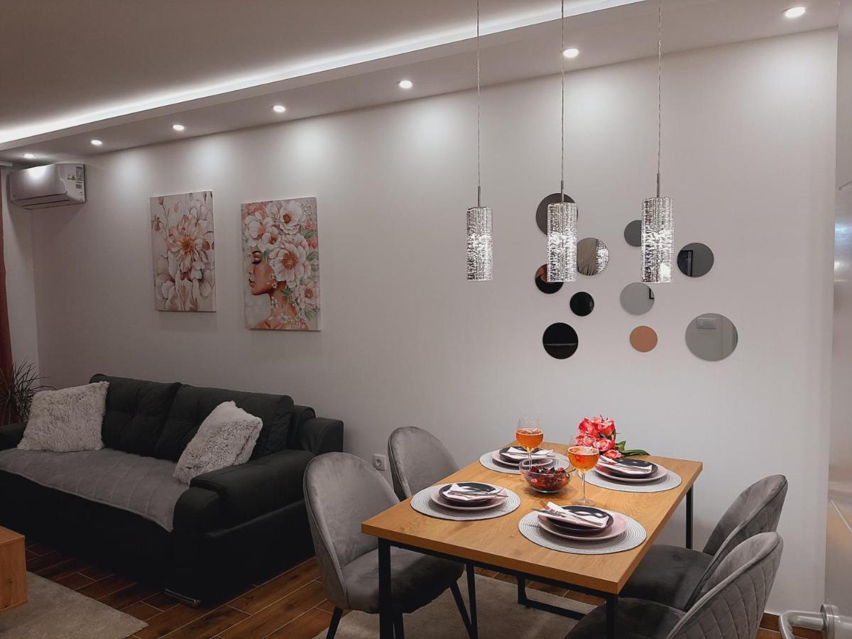 Apartman Kristal 스렘스카 미트로비차 외부 사진